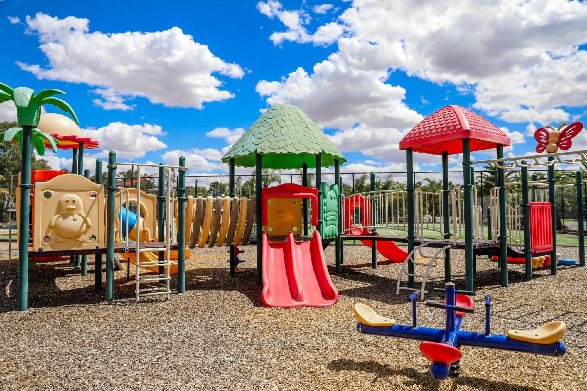 Discovery Parks - Moama Waters Екстериор снимка
