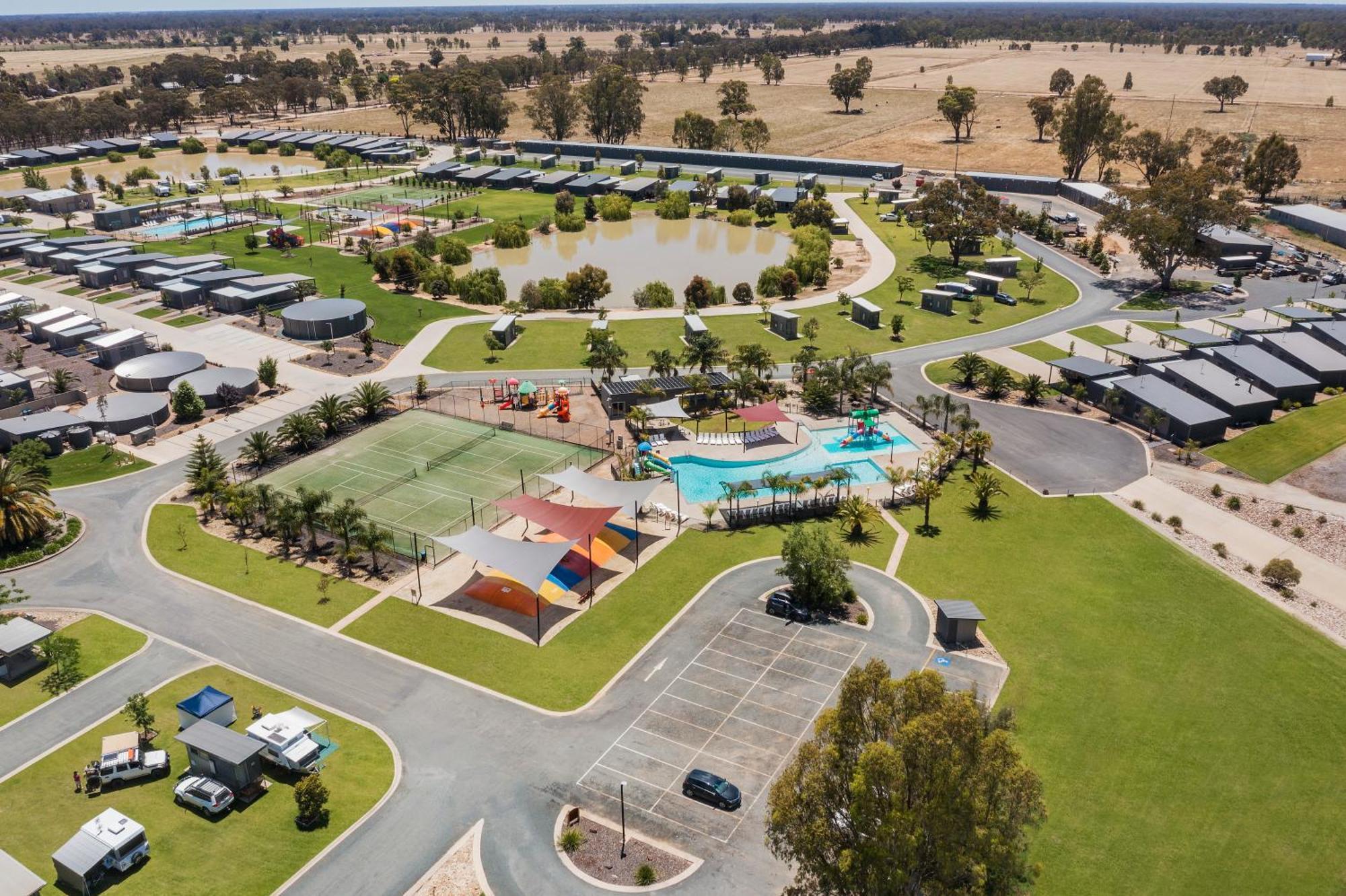 Discovery Parks - Moama Waters Екстериор снимка