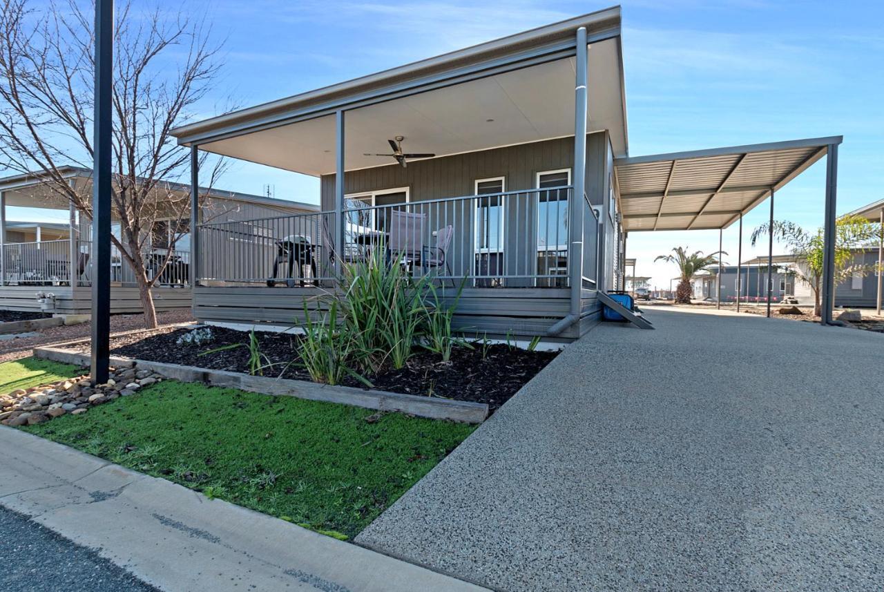 Discovery Parks - Moama Waters Екстериор снимка